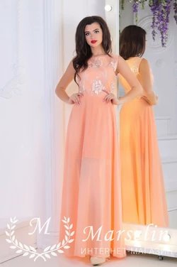 Женское нежное персиковое платье в пол \ верх кружево