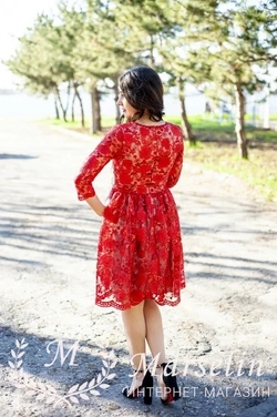 Женское ажурное платье M, Красный